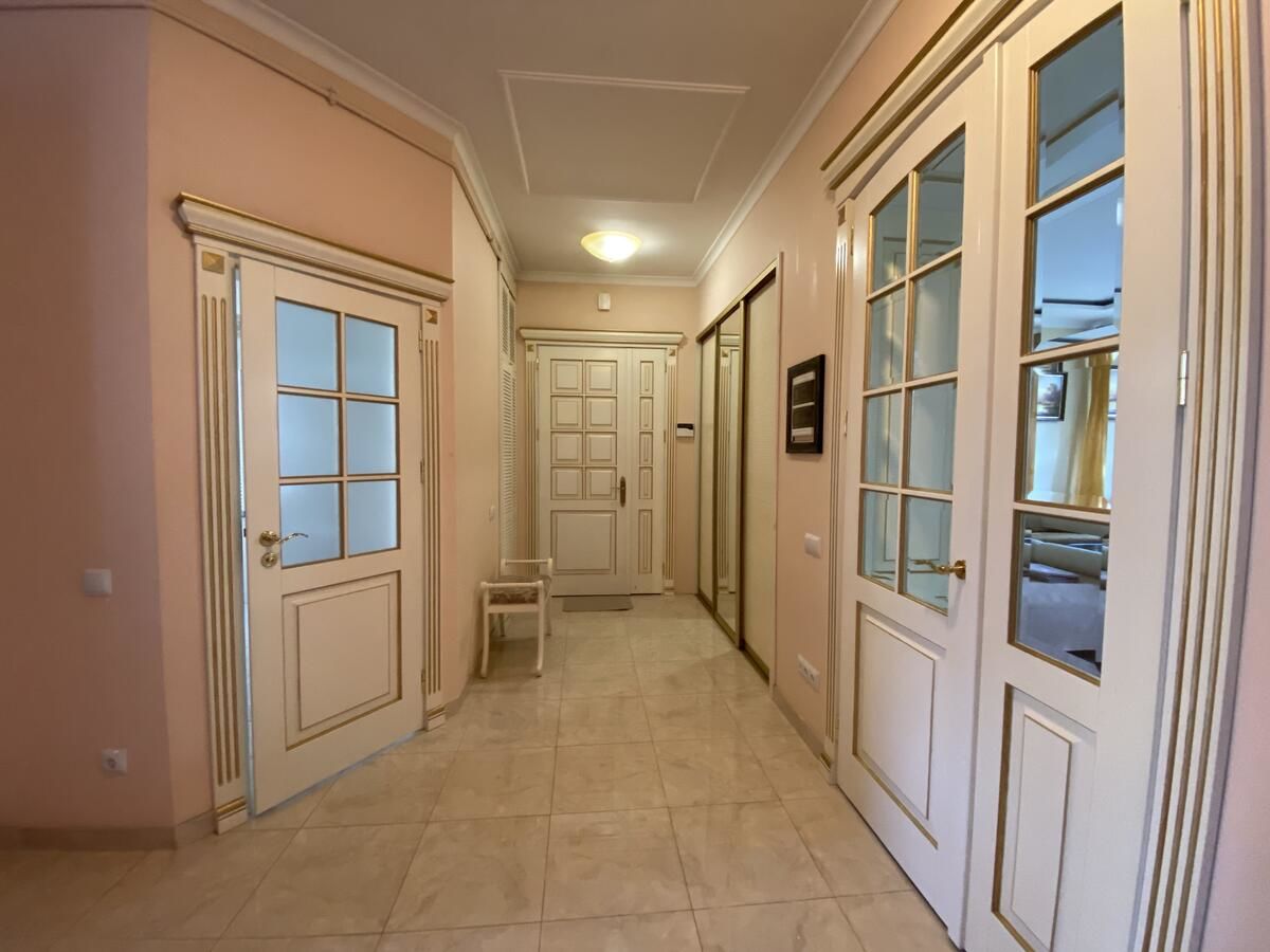 Апартаменты Grand Apartment Львов-38